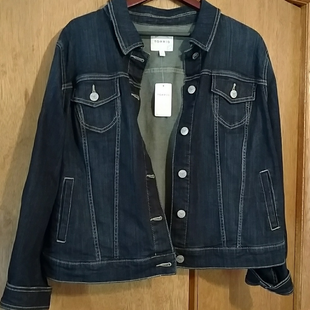 Torrid Denim Jean Jacket Size 1 (16/18)